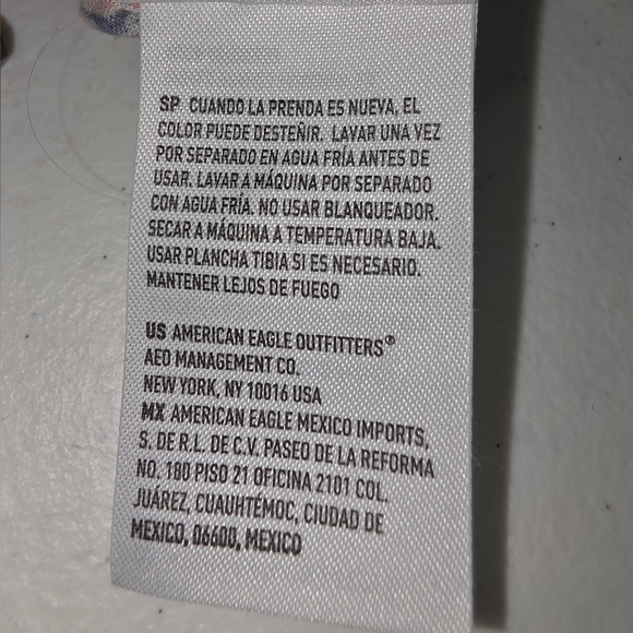 American Eagle Tropical Hawaiian Button Up Shirt Palm Tree Floral Medium Resort - Picture 6 of 9